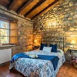 Juntana 2 * Villacarriedo